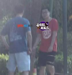 夫妻在宾馆亲热视频,夫妻宾馆浪漫瞬间记录