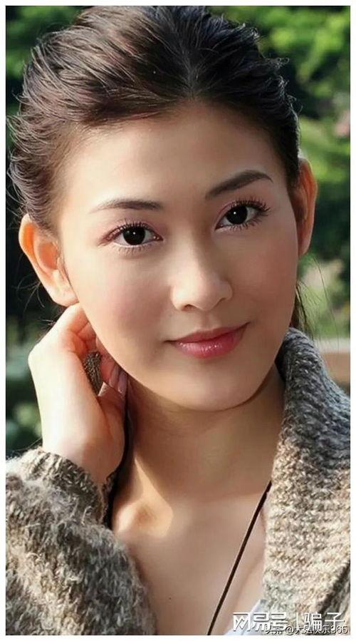 香港明星李彩桦相片,光影中的香港女神