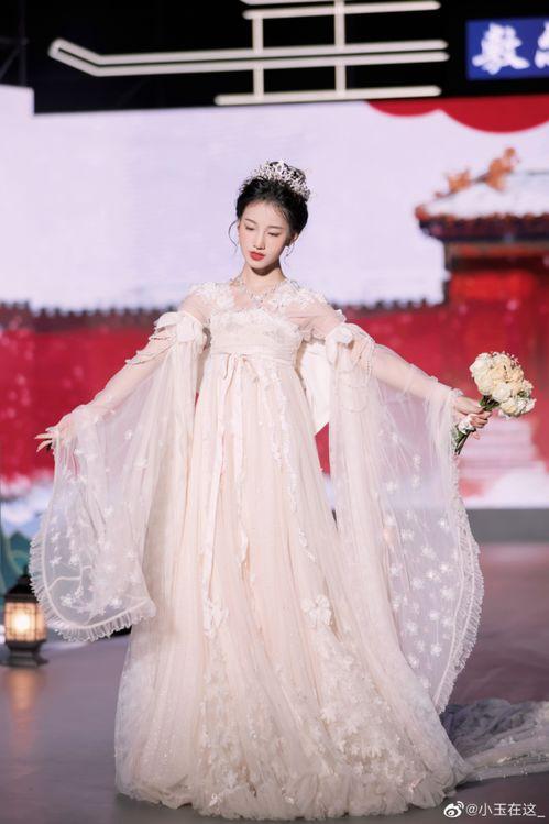 古装布视频,古装布视频揭秘